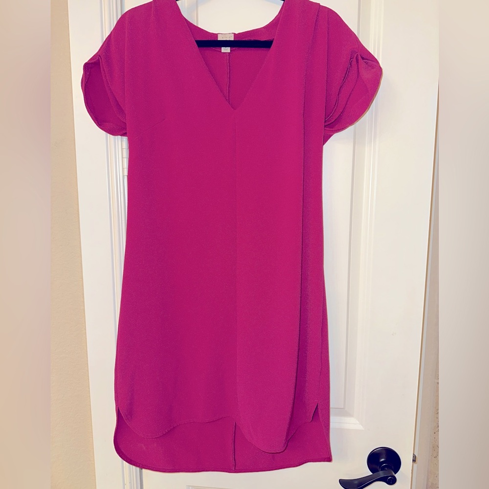 Short sleeve pink dress